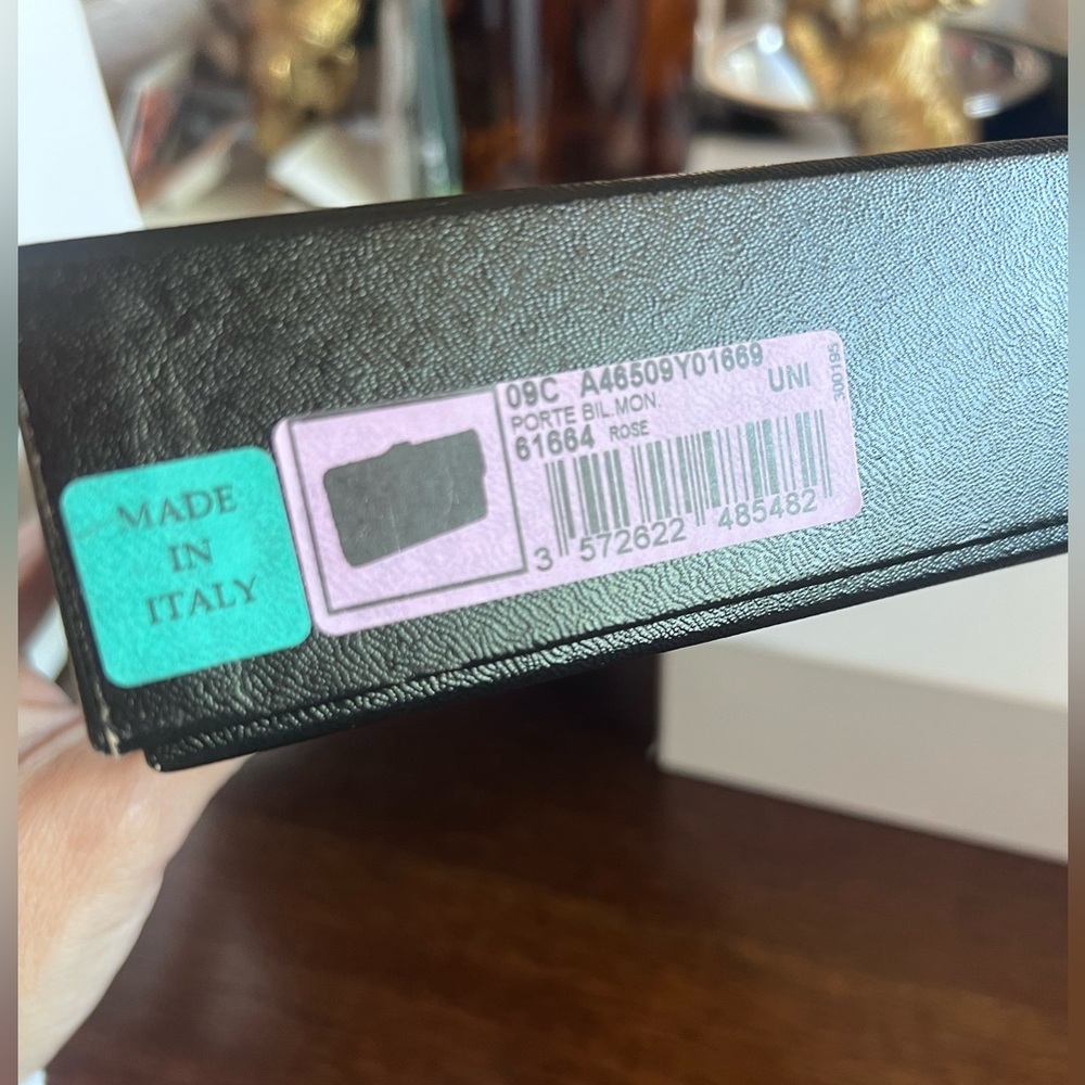 CHANEL Camellia Flower Empreinte Black Leather Bill Card Wallet with Box & Card - Picture 16 of 16